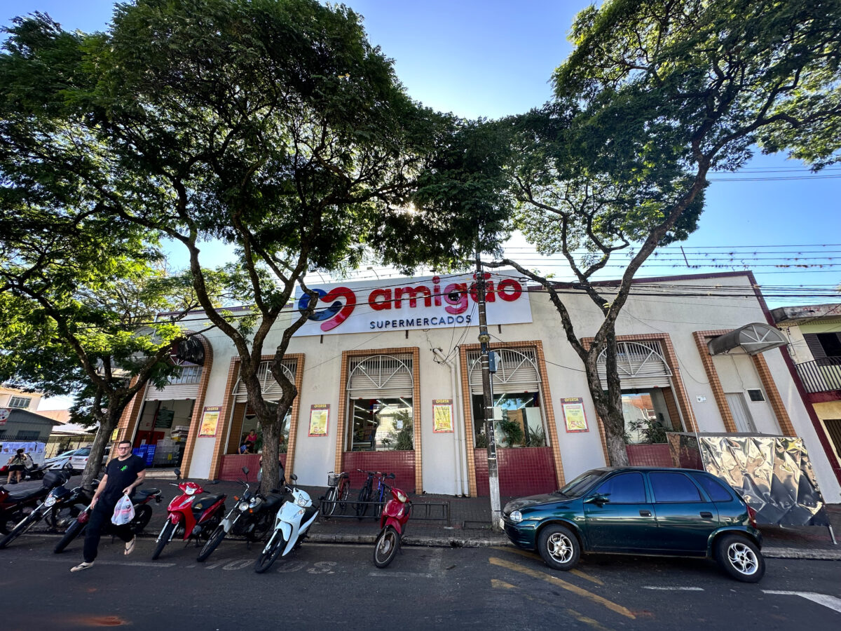 Amigão Supermercados – Maringá Av. Palmeiras