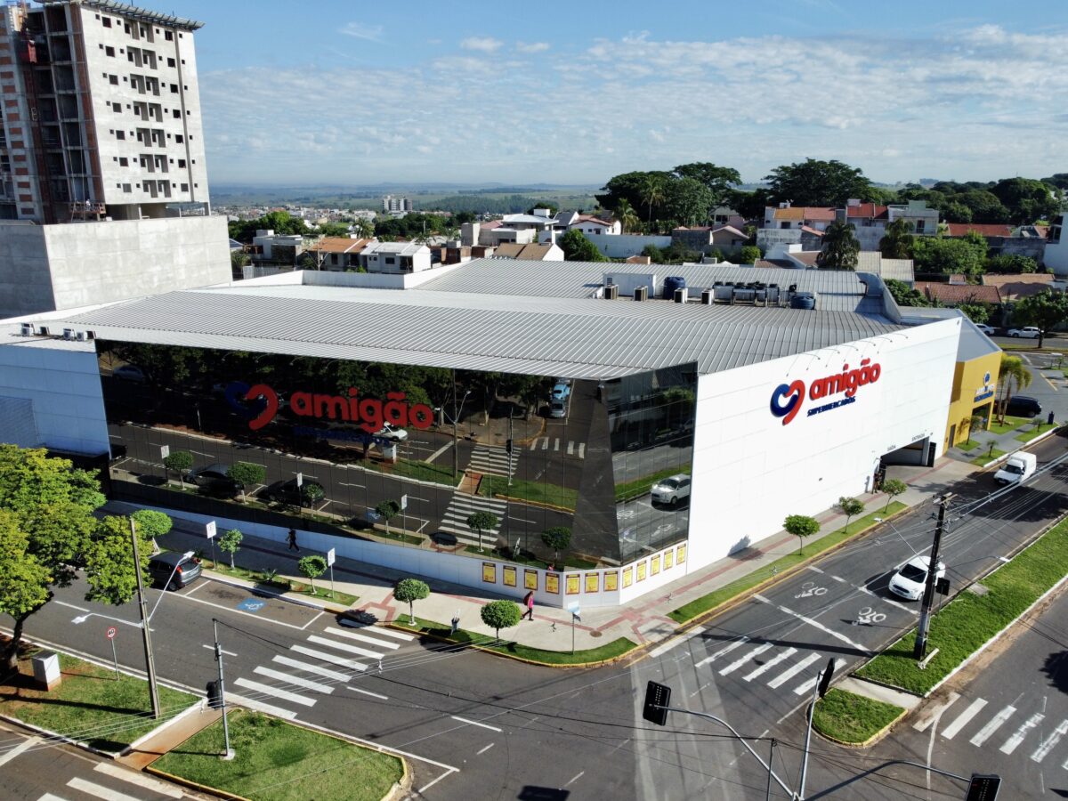Amigão Supermercados – Umuarama Av. Manaus